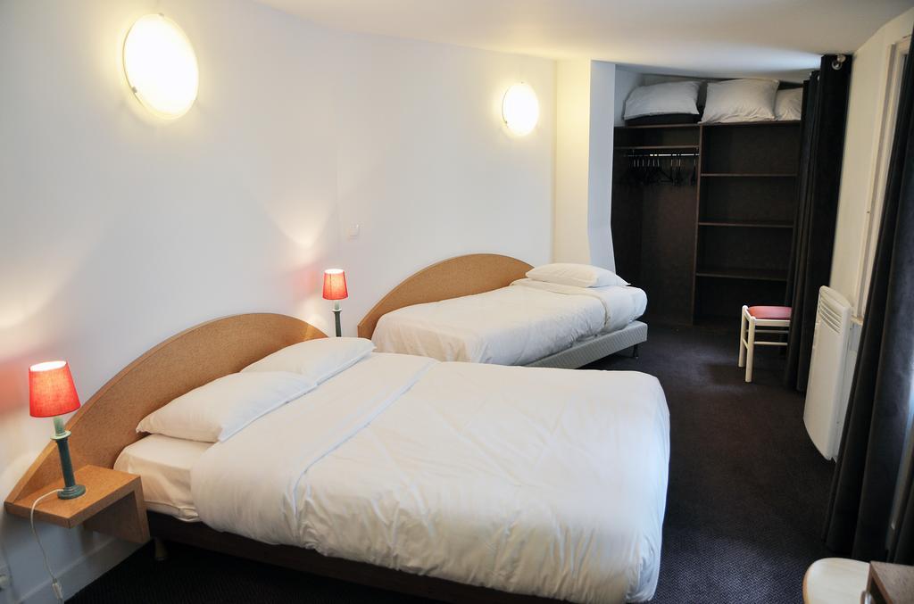 Hotel De La Tour Paris Bagian luar foto